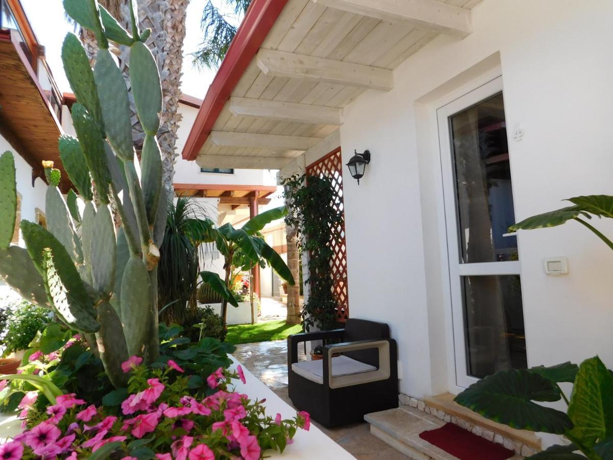 Villa Raggio Di Sole Parcheggio Privato Porto Cesareo Εξωτερικό φωτογραφία
