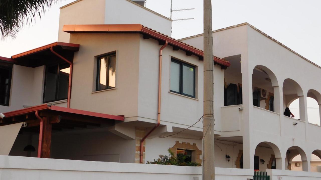 Villa Raggio Di Sole Parcheggio Privato Porto Cesareo Εξωτερικό φωτογραφία